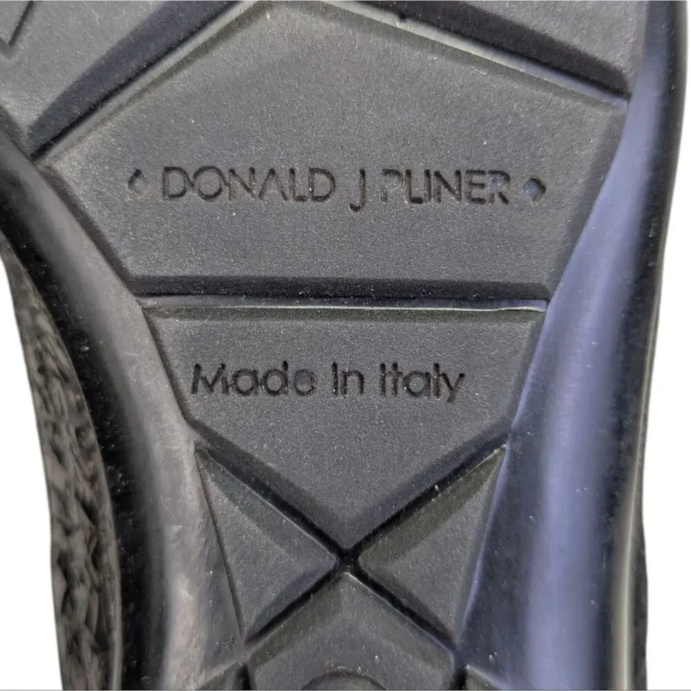 Donald J Pliner Sport Loafers Size 36 US 6    EUC   S3811